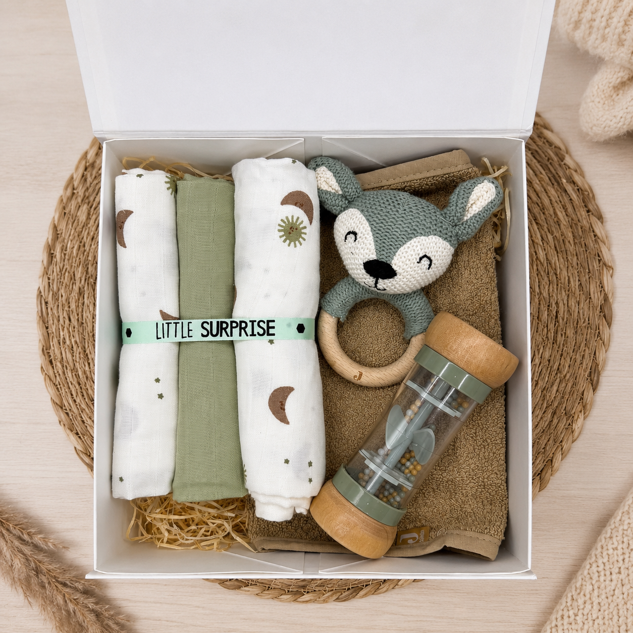 Kraamcadeau Green met regenrammelaar
