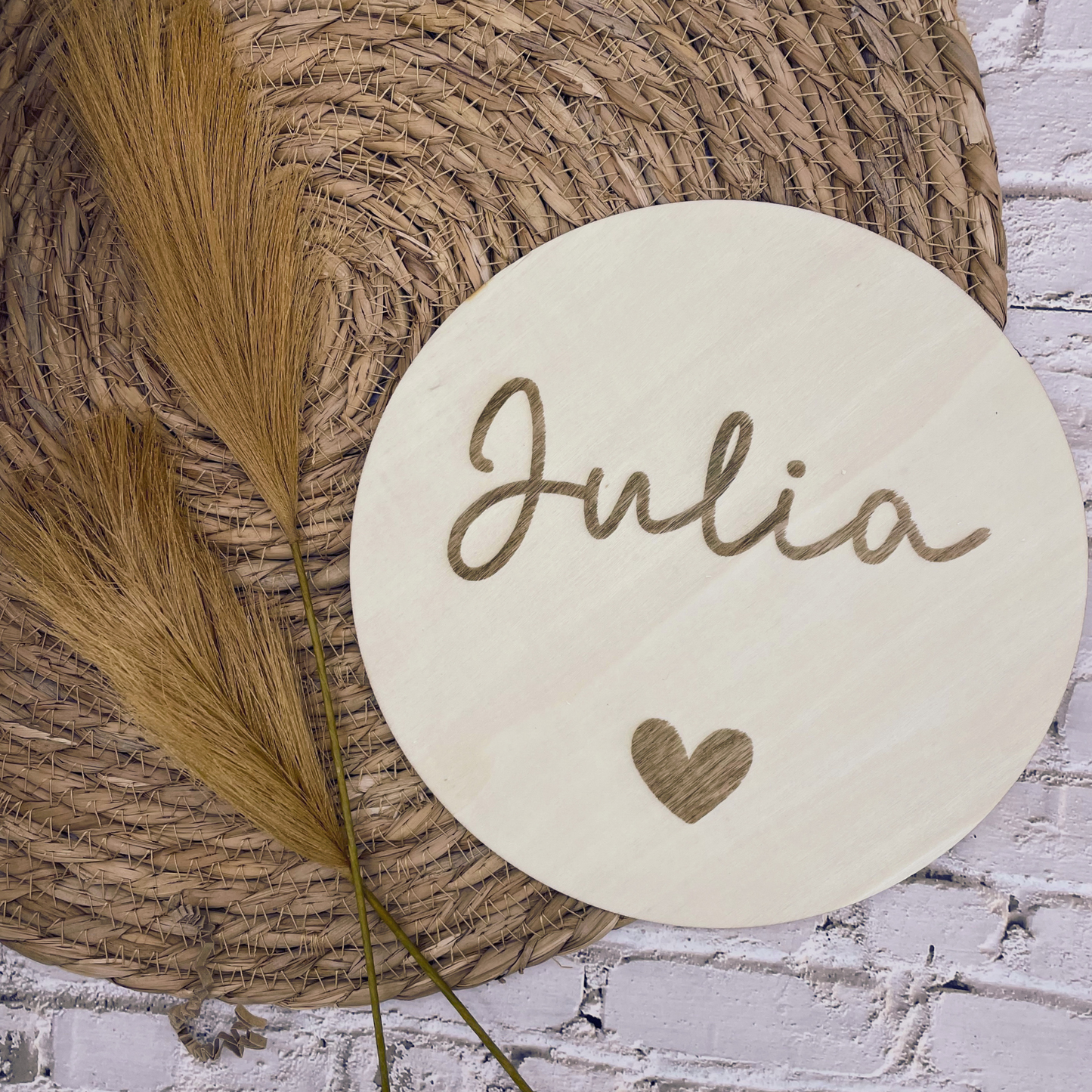 Gepersonaliseerd bordje met naam en hartje