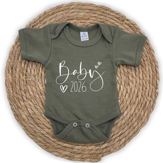 "Baby" met jaartal rompertje