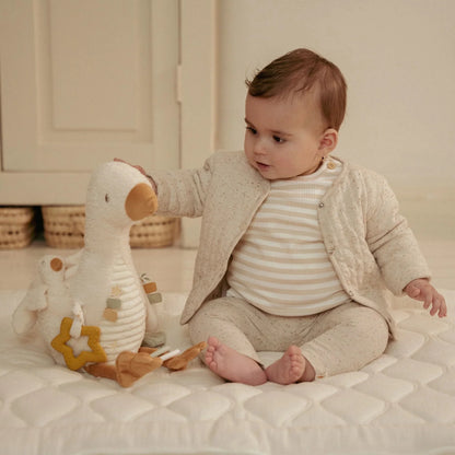 Little Dutch Newborn activiteitenknuffel Little Goose