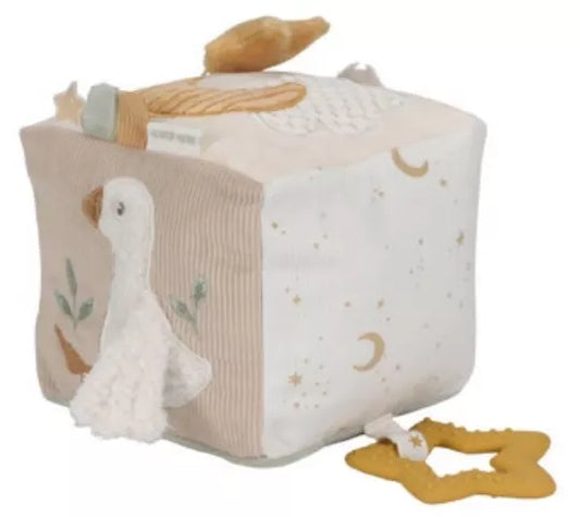 Activiteitenkubus Newborn Little dutch