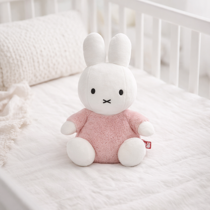 Nijntje knuffel 25cm fluffy pink