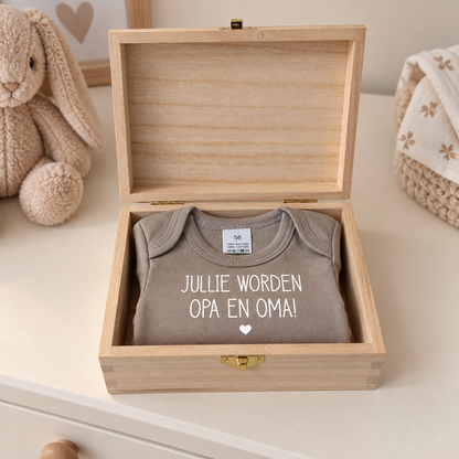 Jullie worden opa & oma cadeau