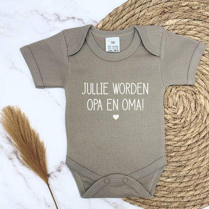 Jullie worden opa en oma! rompertje
