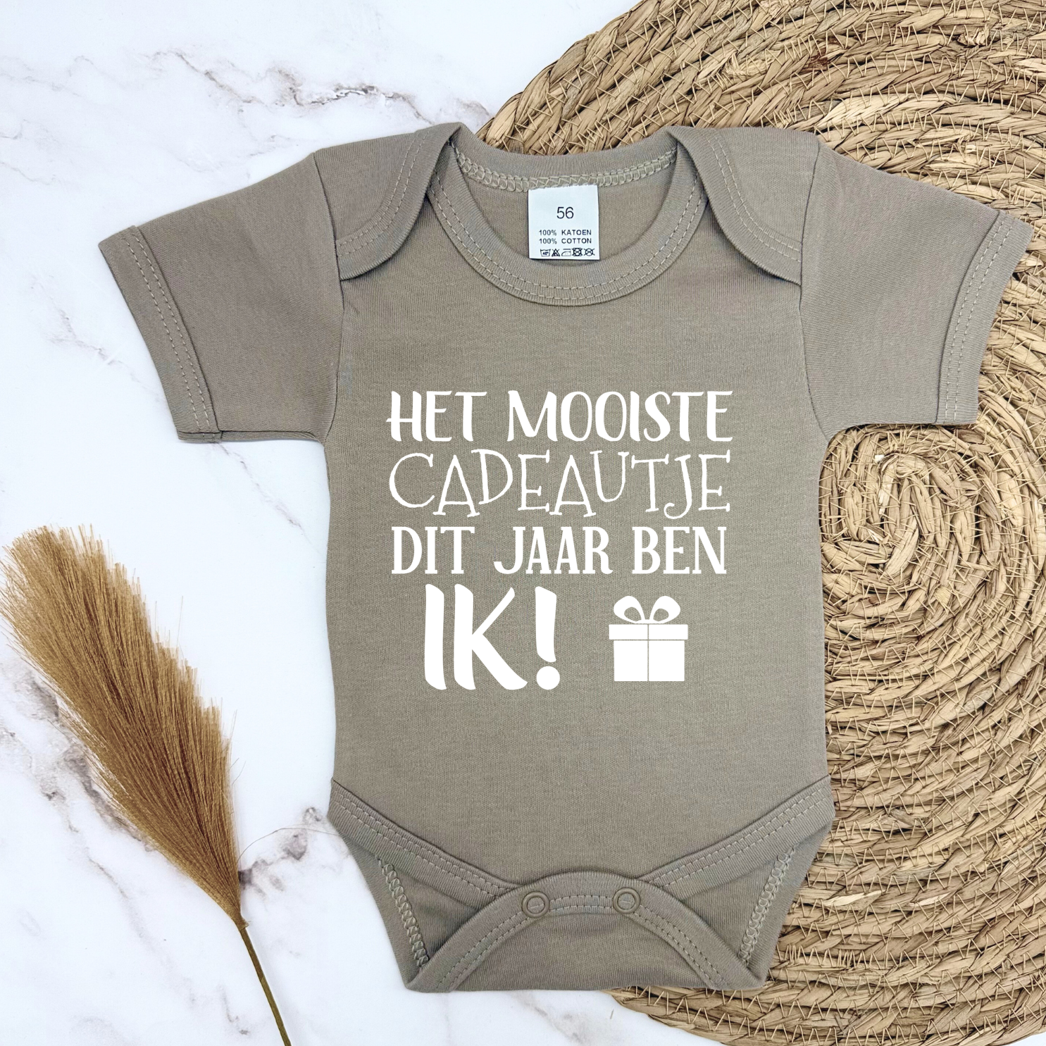 Rompertje met tekst Het mooiste cadeautje dit jaar ben ik