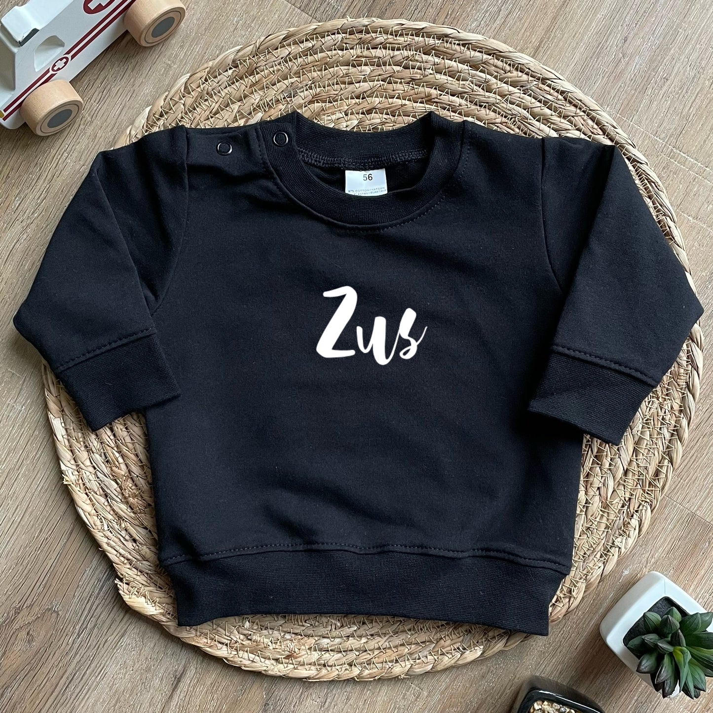 "Zus" sweater